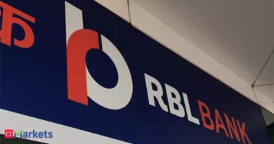 RBL Bank raises $350 million in debut international bond sale