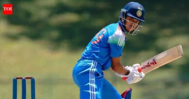 Sehwag shines on debut, Dravid goes ballistic as India U-19 beat Australia by seven runs in Rajkot Youth ODI