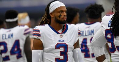 Damar Hamlin discharged after spending greater than per week hospitalized as a result of a cardiac arrest | CNN