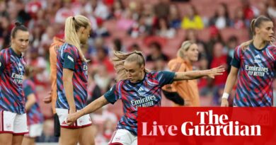 Arsenal v Manchester United: Women’s Super League – dwell