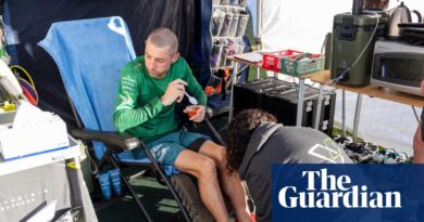 File-breaking ultrarunner has 500ml of pus drained from leg: ‘I simply didn’t fairly really feel proper’
