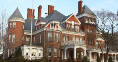 Pictures Present What Every State’s Governor’s Mansion Appears Like