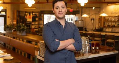 He landed his dream job at BlackRock—then stop to construct a 300-person restaurant enterprise