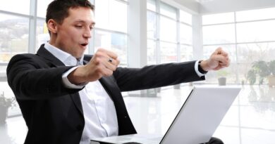 The Milestone Reward Smart Entrepreneurs Actually Choose