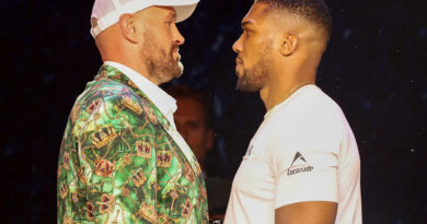 Tyson Fury, Anthony Joshua go face-to-face for first time after rowdy kickoff press convention