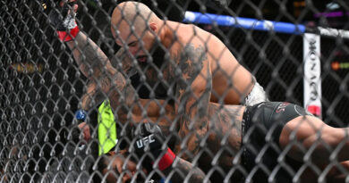 Gable Steveson knocked out in first 10 seconds of UFC combat