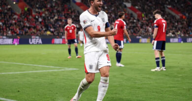 UEFA Nations League: Kane delivers once more as England beat ten-man Czechia