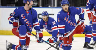 Spectacular Smits debut tops key Rangers takeaways from 4-3 preseason loss