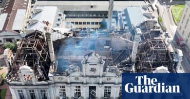 France hit by debt sell-off as protests unnerve buyers | France