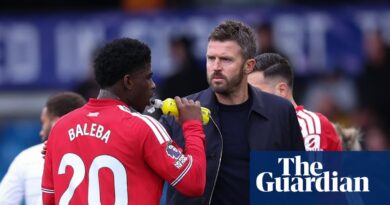 Elite-level incompetence is Manchester United’s drawback – not Michael Carrick | Barney Ronay