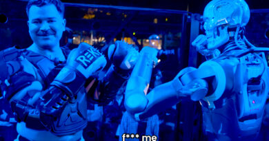 Human-robot battle membership will get stark warning from Calif. company