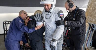 SpaceX’s restoration ship introduced again 4 astronauts to Earth after an eight-month mission