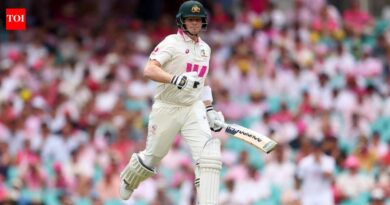 Steve Smith hit by Anrich Nortje bouncer, misses fielding duties on Day 4; Australia await replace