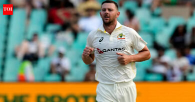 Josh Hazlewood wreaks havoc on Day 5 as Australia crush South Africa by 214 runs in Durban