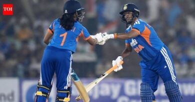Deepti Sharma, debutant Niki Prasad rescue India after top-order collapse in opposition to Zimbabwe