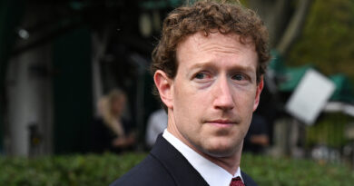 Mark Zuckerberg threatened to go away California over billionaire tax