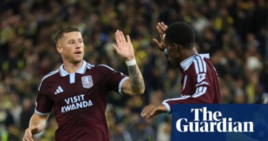 Jackson and Barkley doubles sink feeble Fenerbahce in file Aston Villa win