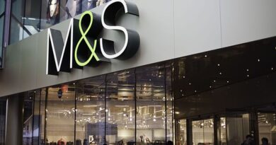 M&S makes new £13.41 December announcement – making ready for Christmas