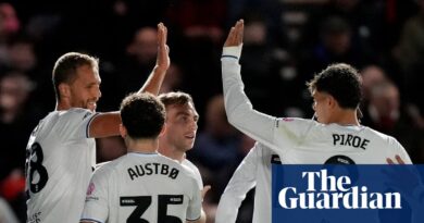 Championship roundup: Soucek doubles up as West Ham hit nine-man Lincoln for six