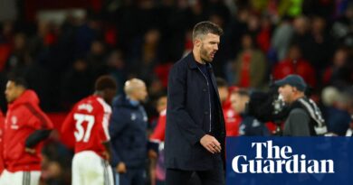 Carrick ‘massively dissatisfied’ after United drop factors towards 10-man Spurs