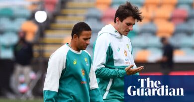 Pat Cummins unfazed by prospect of Khawaja guide elevating sandpaper scandal: ‘Inform your story’