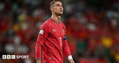 Cristiano Ronaldo: Portugal boss says door open for veteran to return