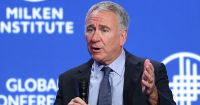 AI Will Take Jobs, however Ken Griffin Says High Returns Come From People