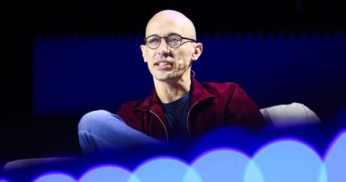 Shopify’s CEO Turned His Cellar Into an AI Server That Tracks Stress