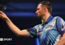 World Grand Prix: Luke Humphries into semi-finals however Gian van Veen is knocked out by James Wade
