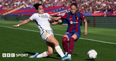 Women’s soccer is heading in the right direction to develop into a billion-dollar trade, however FifPro says {many professional} gamers are nonetheless incomes low wages, engaged on insecure contracts and experiencing rising psychological stress