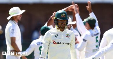 South motherland vs Australia: Vacationers going through defeat after outstanding day with careers on the road