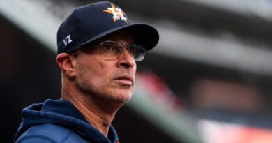 Astros won’t renew contract of supervisor Joe Espada