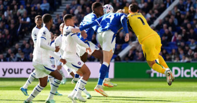 Chelsea goalkeeper Martinez says he’ll be again enjoying in a couple of weeks after a head conflict