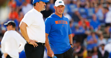 Florida’s Jon Sumrall talks South Carolina throughout weekly teleconference