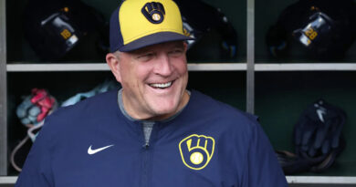 Will Andrew Vaughn and Joey Ortiz return for Padres collection? Pat Murphy shares updates on Brewers infielders