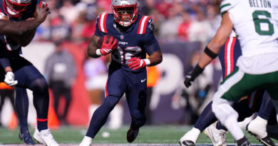TreVeyon Henderson shakes off ankle challenge to supply 40 yards vs. NYJ