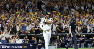 ‘Never feels good’: Padres solely capable of keep away from heartbreak for one evening