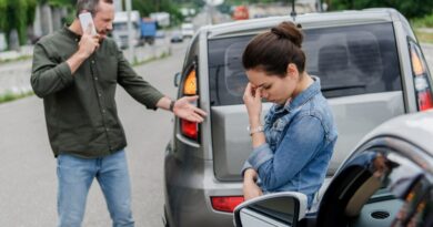 Car Accident Checklist: Health, Evidence, and Insurance
