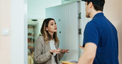 Customer Complaints About Late Deliveries: Best Ways to Handle